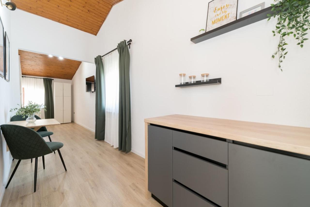Bb Olive Bed & Breakfast Seget  Bagian luar foto