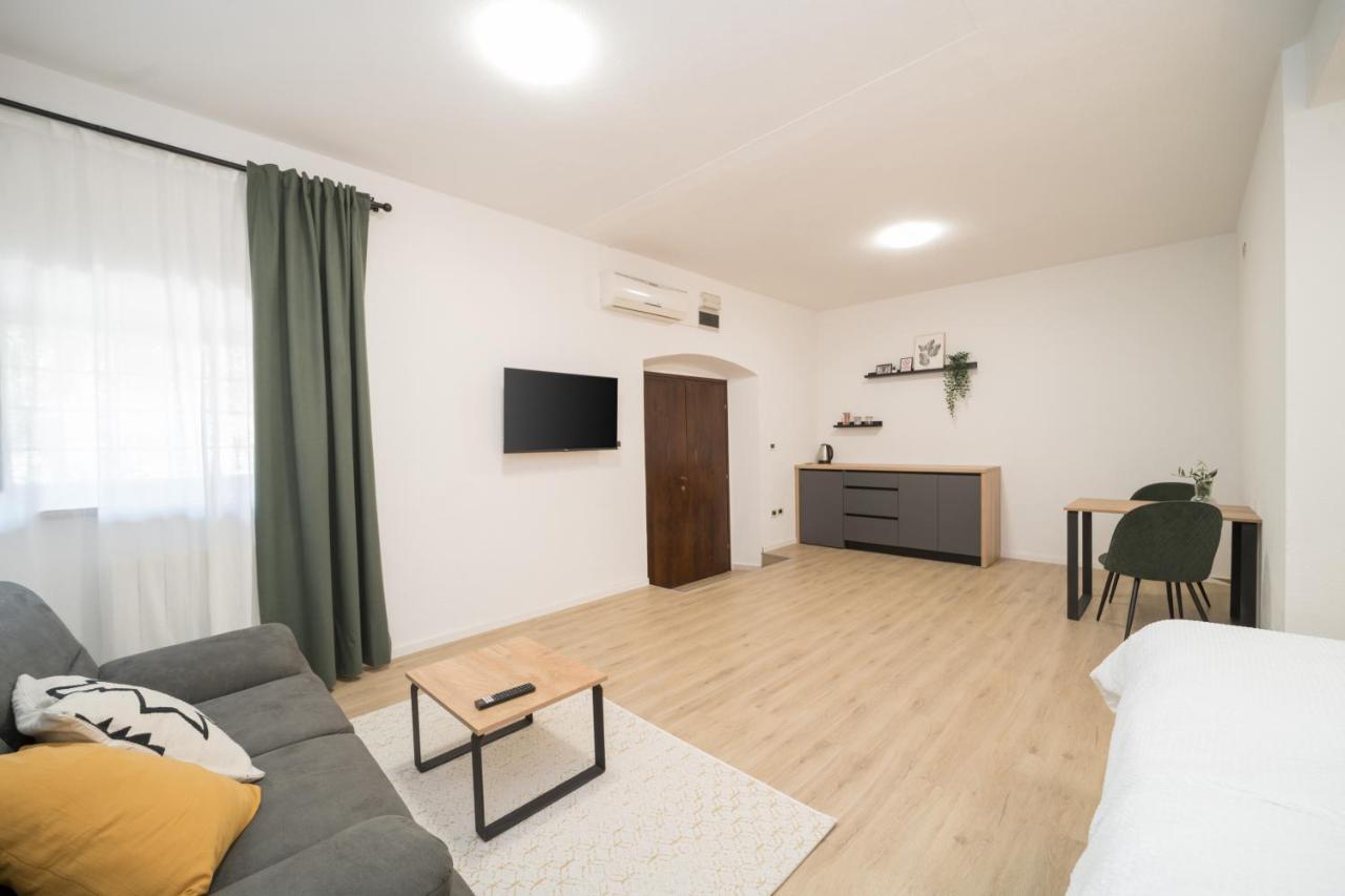 Bb Olive Bed & Breakfast Seget  Bagian luar foto