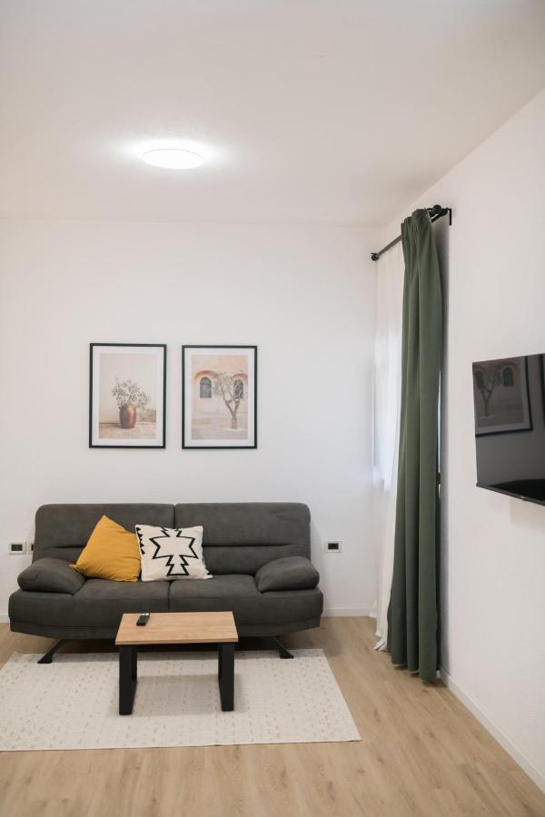 Bb Olive Bed & Breakfast Seget  Bagian luar foto