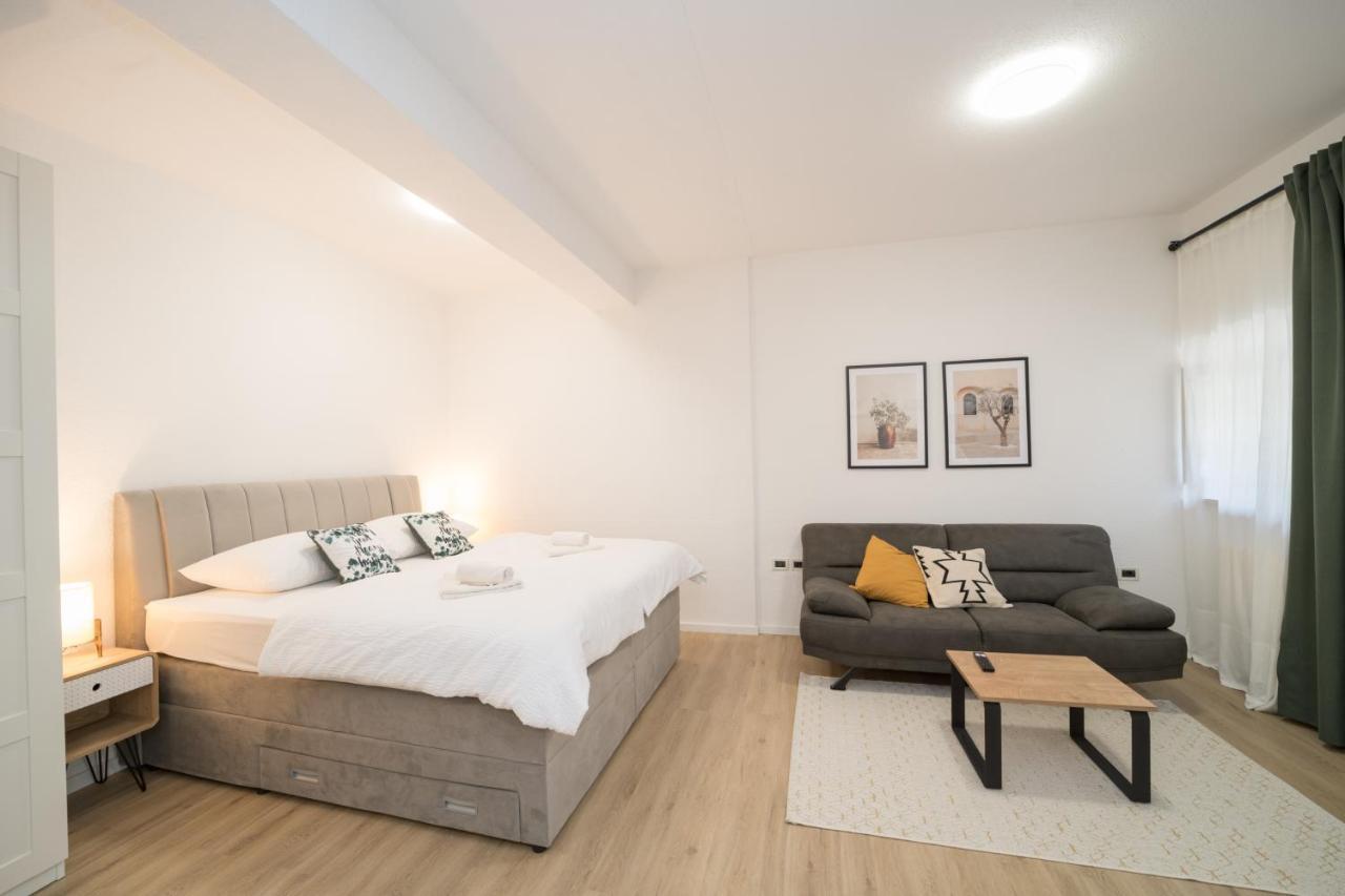 Bb Olive Bed & Breakfast Seget  Bagian luar foto